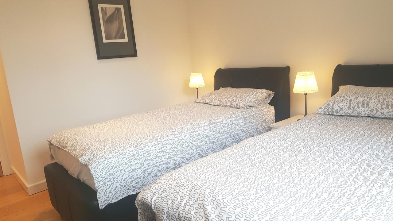 East Croydon Apartments - Just 3 Mins Walk To East Croydon Station Room photo